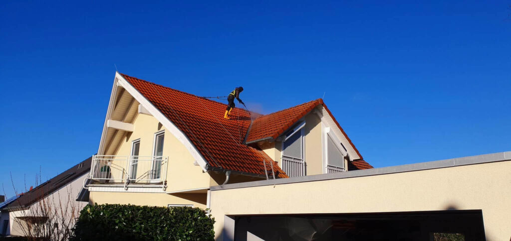 Dachbeschichtung Mannheim - Dachprofi Weiss